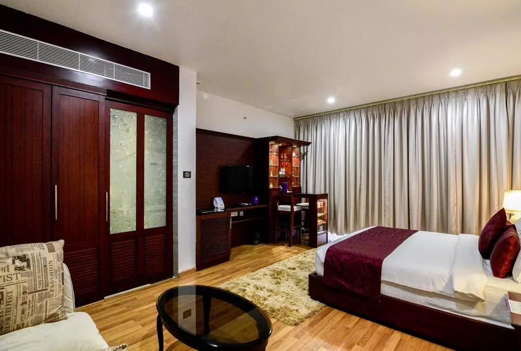 hotel park regis goa_shabavizparvaz_19.jpg